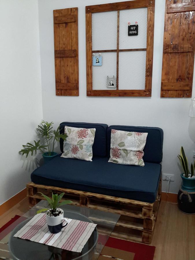 The Treehouse B @ Trees Residences Манила Екстериор снимка